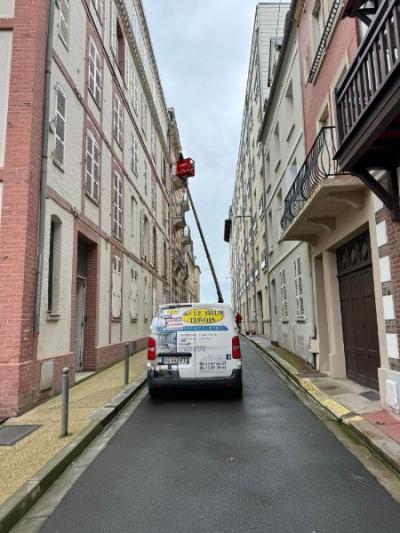 Intervention avec Nacelle sur la commune de Trouville sur mer