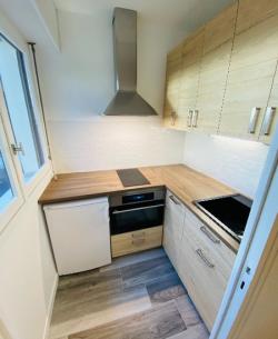 Rénovation d'une cuisine dans un appartement à TROUVILLE SUR MER 14360 Rénovation d'une cuisine dans un appartement à TROUVILLE SUR MER 14360