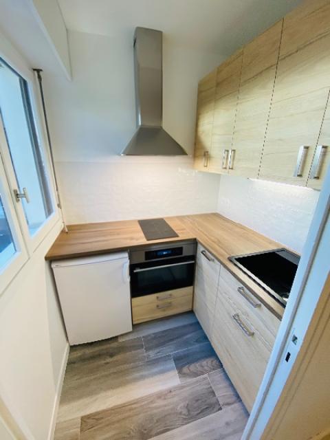 Rénovation d'une cuisine dans un appartement à TROUVILLE  SUR MER 14360