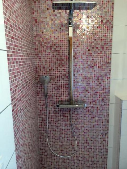 Rénovation d'une salle de douches à SAINT-ARNOULT 14800