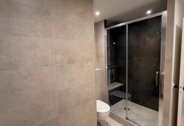 Rénovation d'une salle de bain complète sur la commune de Deauville 