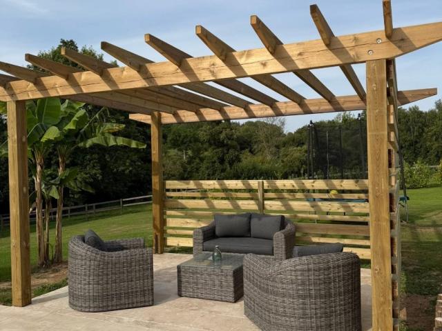 Rénovation d'une pergola sur la commune de Tourville en Auge 